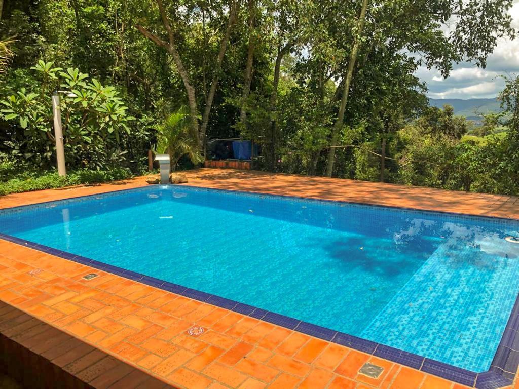 Casa De Campo Araxa Na Montanha Com Piscina 피라카이아 외부 사진