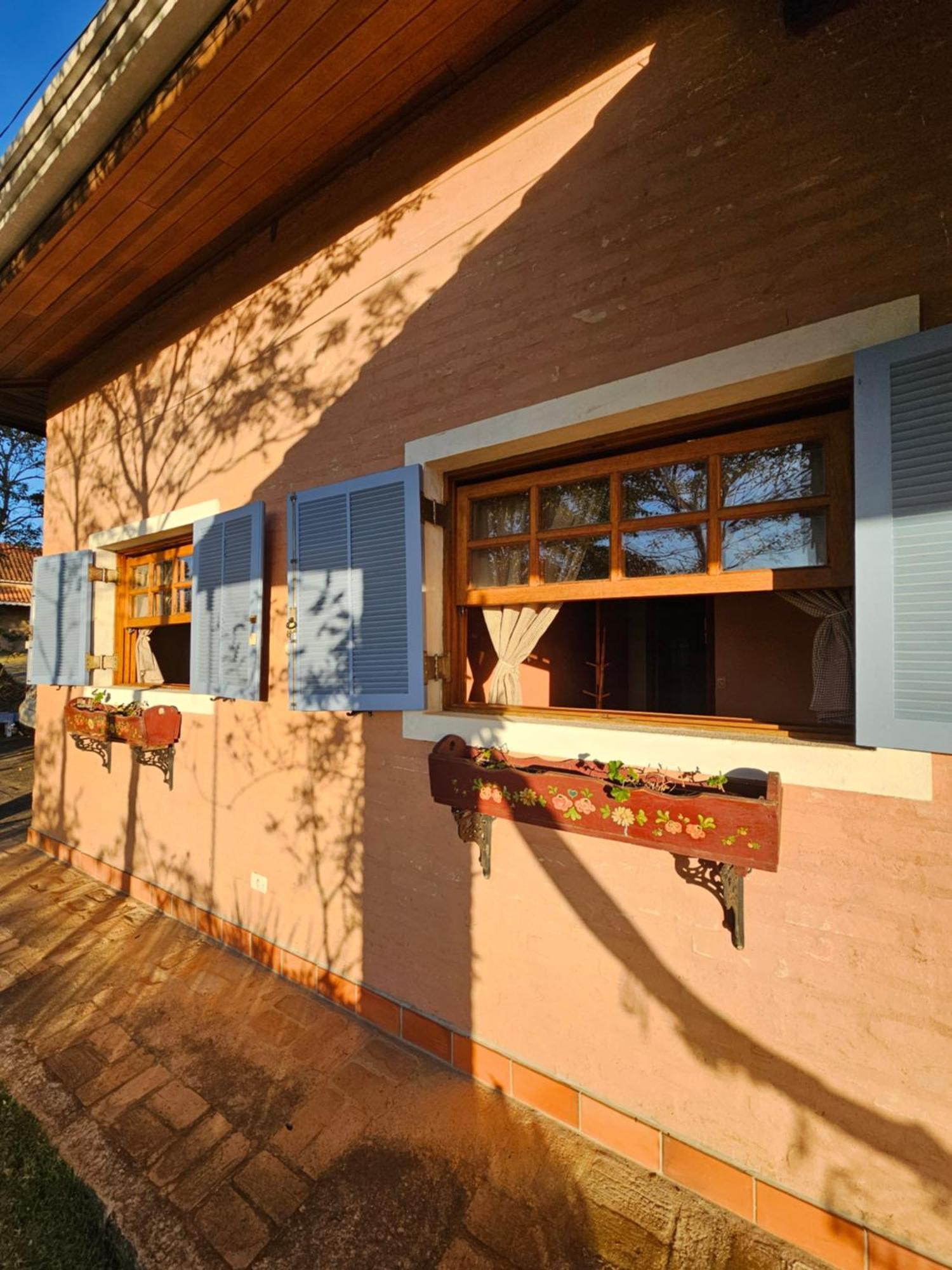 Casa De Campo Araxa Na Montanha Com Piscina 피라카이아 외부 사진